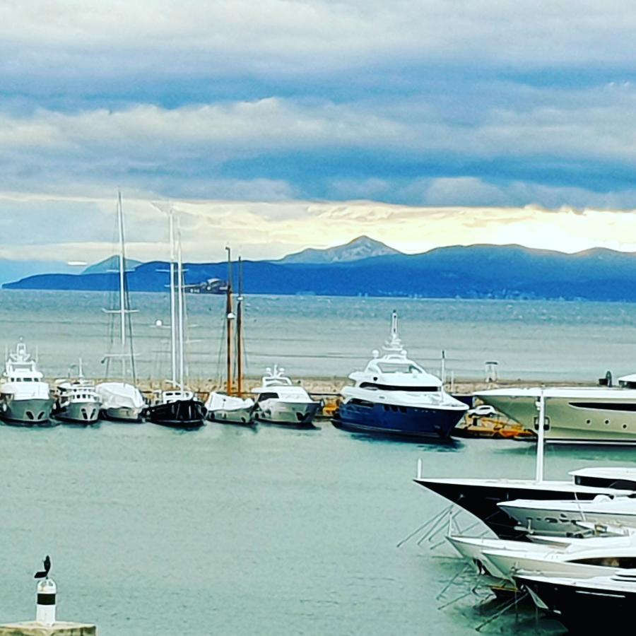 Piraeus Seaview Appartment エクステリア 写真